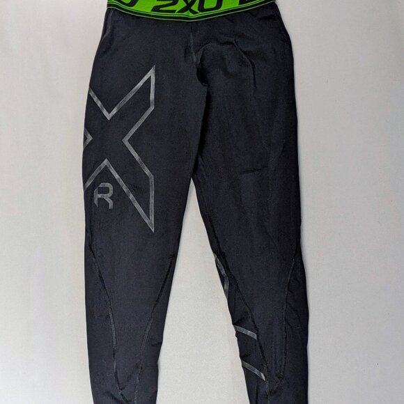 2XU Women's Compression Tights - Size XL (2 Pairs Bundle Deal!) - Picture 7 of 8